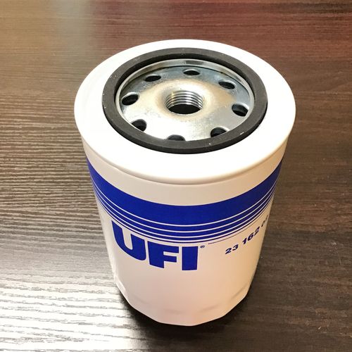 UFI製 エンジンオイルフィルター (カートリッジタイプ) Dino、308、328,400、412、365BB、512BB 191993 同等品