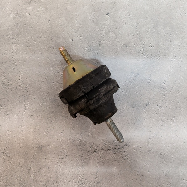 純正品 エンジンマウント R50 ~2003/12