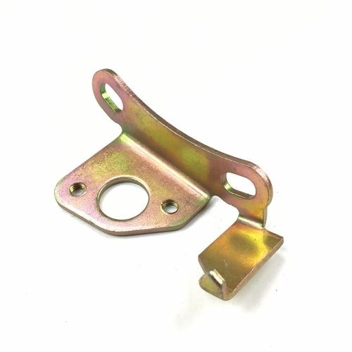 純正品　タイミングベルトカバーブラケット（下側）　LANCIA　DELTA（831）　7605116