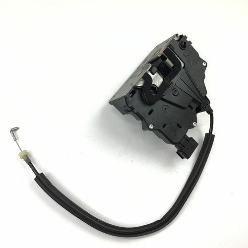 純正品　ドアロックユニット　リア/右ドア　　FIAT　Grande　PUNTO　5DOOR　　55701970　51892947　51822420