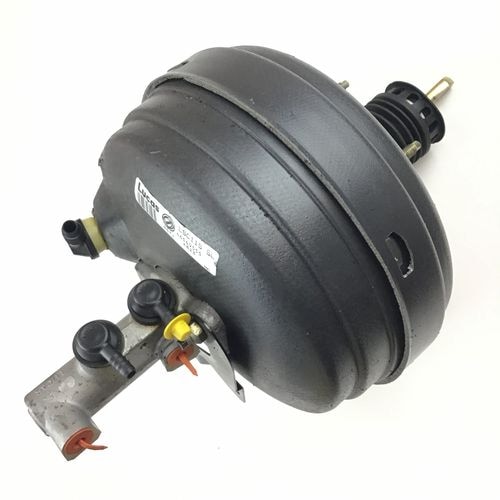 純正品　ブレーキマスターシリンダー　サーボ付ASSY　　ALFAROMAO　166　　　46549555　　46823096