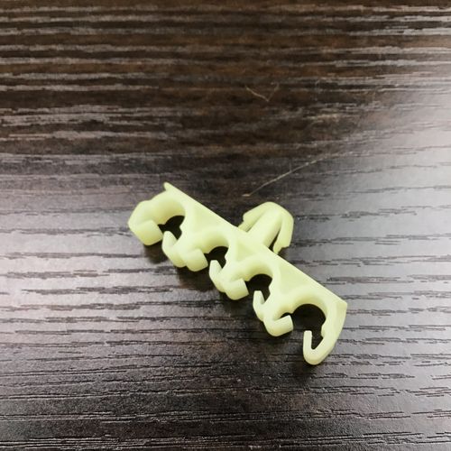 純正品 パイプセパレータークリップ 6mm用/4連 FIAT/ALFAROMEO/LANCIA 各車 7629977
