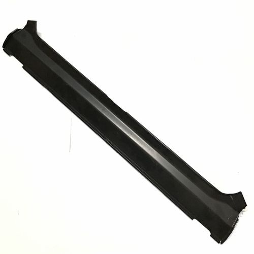 純正品　リアエンド　クロスメンバー　　LANCIA　DELTA（831）　　82406818