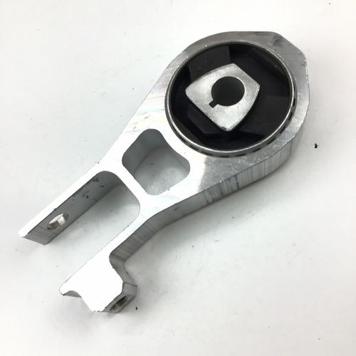 社外品　エンジンマウントロッド（センタ-／ロア）　　FIAT　500X　1.4　　　＊適合はお問い合わせください　　　52004316