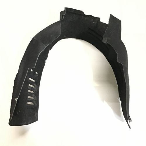 純正品　インナーフェンダーライナー　　フロント/右側　　ALFA147GTA　　　60695642　