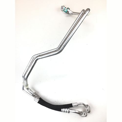 純正品 エアコンホースASSY エバポレーター側 （行き/戻り一体型