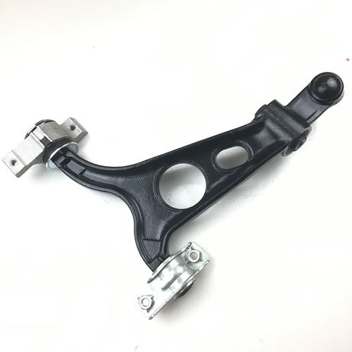 M.126.SEL.AMG,omエヤロセツト-取り付け-フロント-サイド-リヤー 社外品 フロントロアアームASSY 左側 ALFA 147/156/GT 50509340