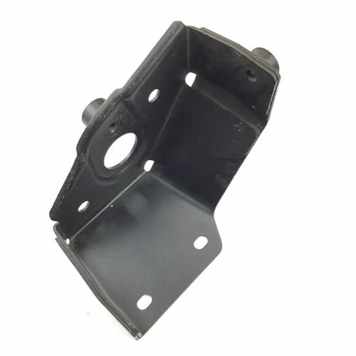 純正品 エンジンマウントブラケット（右側） LANCIA DELTA（831）8V