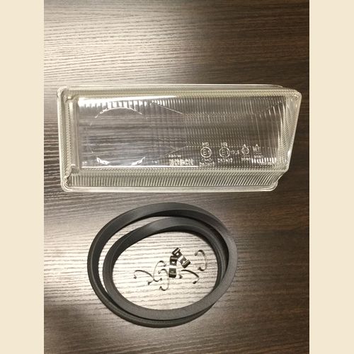 純正品　ヘッドライトレンズ　RH　(左通行仕様　ガラス製)　ALFA155　　9944732