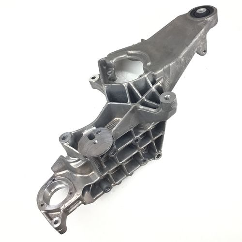 純正品　オルタネーター/トルクロッドマウント　　ALFA145/146（'98～)、147　2.0TS16V、156　2.0JTS、GT　JTS 　　60654451