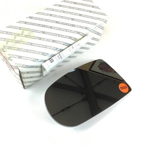 純正品 ドアミラーレンズ RHD/RH ALFA gtv/spider(916) 60779158