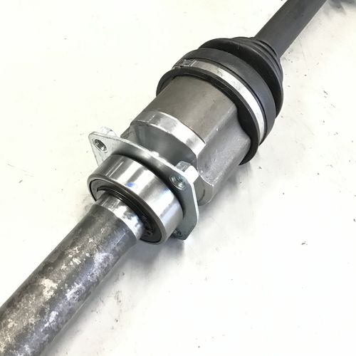 社外品　ドライブシャフト右+センターシャフトASSY　ALFA　Mito、Grande　PUNTO　ABARTH　＊適合は車体番号でお問い合わせください　　55700614+55197722