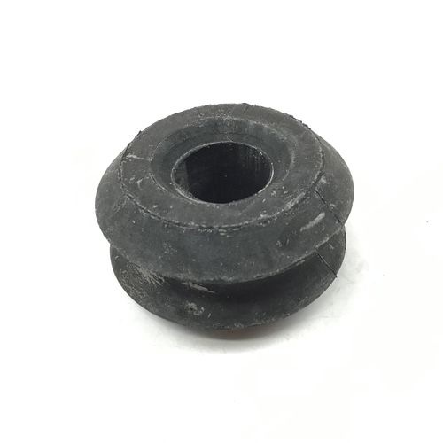 純正品 バンパーブッシュ 前後共通 LANCIA DELTA(831) 各モデル 82412447