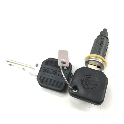純正品　補修用トランクキーシリンダー　（キー2本付）　　ALFA155　全モデル　　60778952