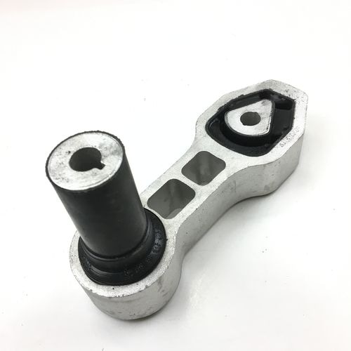 社外品 エンジンマウントロッド センター/ロア ABARTH500 51902659