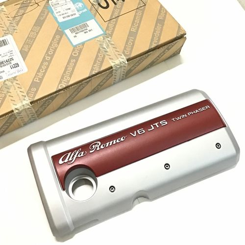 純正品 カムカバー 3.2V6 JTS用 ALFA 159、ブレラ、spider（939