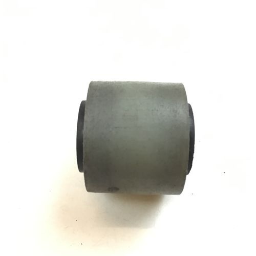 社外品　リアサスペンション　テンションロッド　センターブッシュ　　ALFA75TS/V6　SZ/RZ(ES30)　60521327