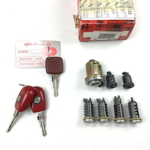 純正品 キーシリンダーセット（コードカード、イモビライザー