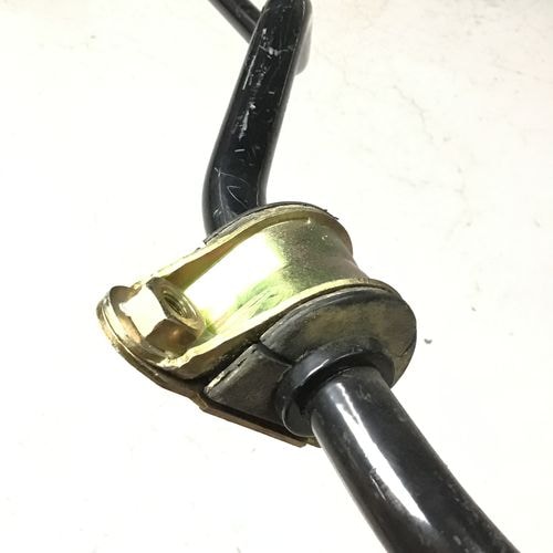 純正品　リアスタビライザーASSY　　ALFA166　2.5/3.0V6　　60659291