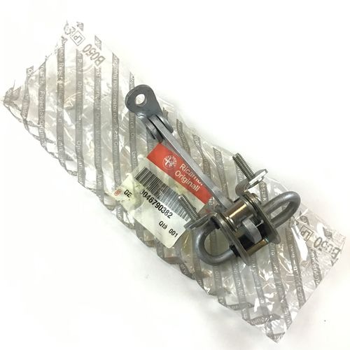 純正品　ドアチェック（ストッパー）　リア/RH　ALFA147　5DOOR　　46790382