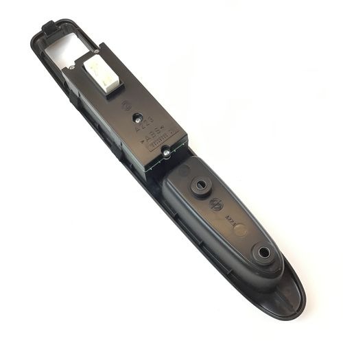 純正品　パワーウインドスイッチユニット　ASSY　フロント/RH　ALFA166　RHD　　156042281
