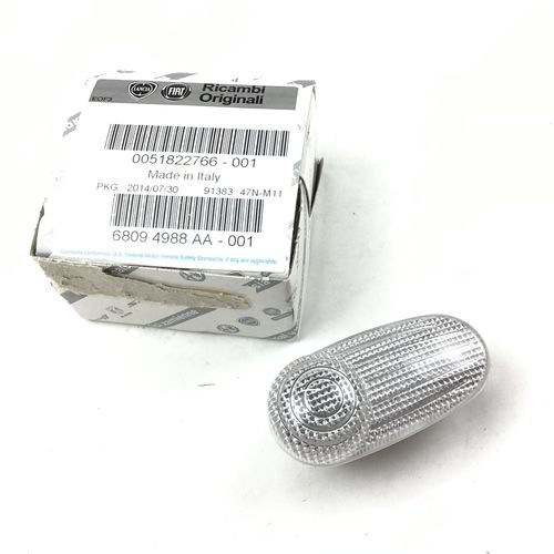 純正品　サイドマーカーレンズ　（左右共通）　ALFA　Mito　　51822766