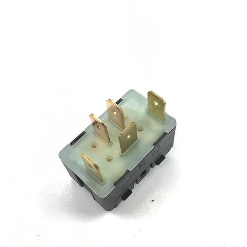 純正品　パワーウインドスイッチ　フロント　ALFA145/146　（右ハンドル車の左側/左ハンドル車の右側）　　60629716