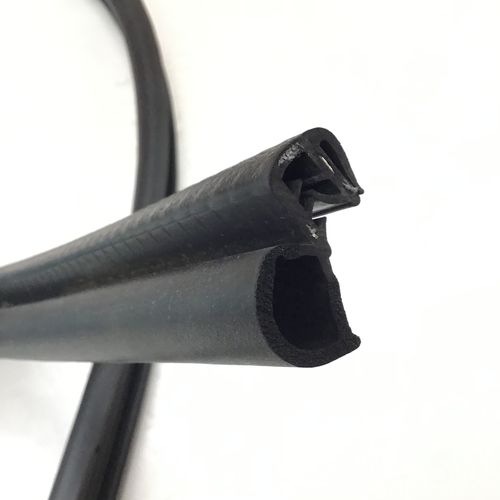 純正品　ドアウェザーストリップ　　＊左右共通　　FIAT　バルケッタ　　46735104