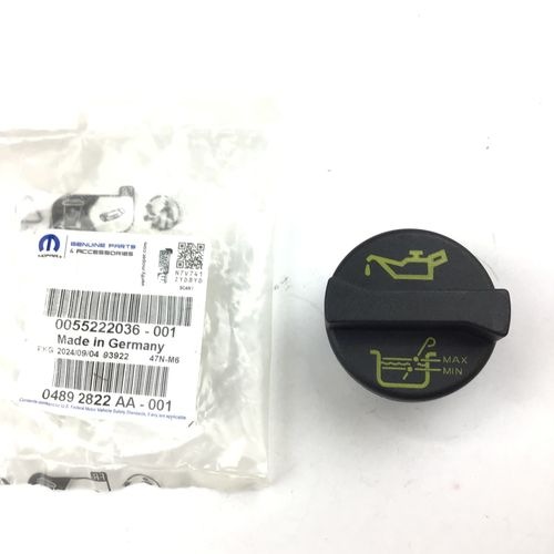 純正品　オイルフィラーキャップ　ALFA　Mito、ジュリエッタ　FIAT　500X、GRANDE　PUNTO　など　1.4TB用　　55222036　　55233165