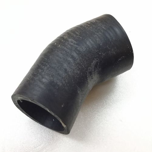 純正品　ラジエターホース　アッパー側　　ALFA164　3.0V6　12V　　60510278