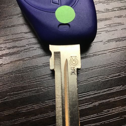 純正品 ブランクキー （CODE-1イモビライザーチップ付） FIAT PANDA