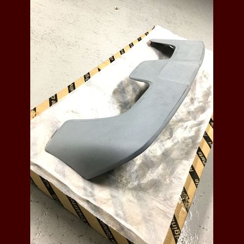 純正品　ABARTH695　BIPOSTO用ルーフスポイラー　735631573　(要塗装、鈑金)