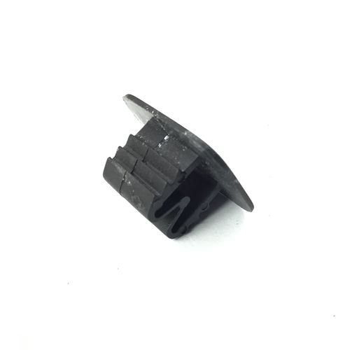純正品　ライニングクリップ　　FIAT　バルケッタ/COUPE、ALFA145/146/155/156/gtv/spider　　5938093　　60805438