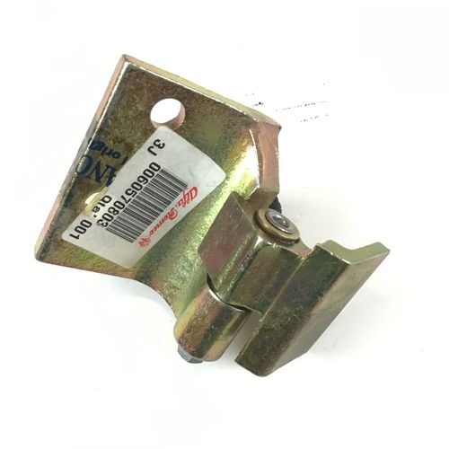 純正品　ドアヒンジ　フロント　LH　上側　　ALFA145　　60570803