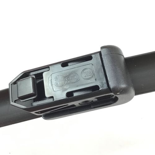 純正品　フロントワイパーブレードセット　　クライスラー　YPSILON(312)　右ハンドル車用　　51854021+51854022