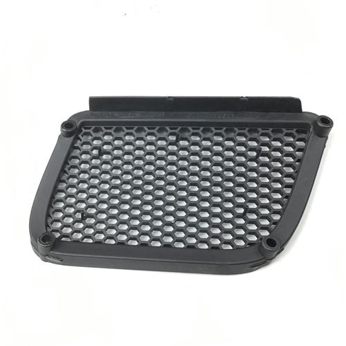 純正品　フロントバンパーメッシュ　右側/上（ヘッドライト横）　ALFA147GTA　　156038996