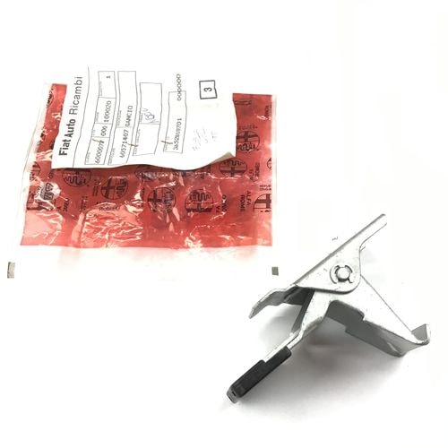 純正品　ボンネットオープナーレバー　　ALFA155　　60571407