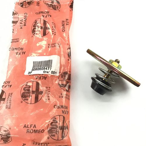 純正品　ボンネットロック　　ALFA155　　　60608477