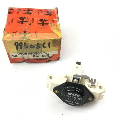 純正品　オルタネーター　ICレギュレーター　　ALFA155TS8V/2.5V6　　9950561　　9946659　　＊生産終了品