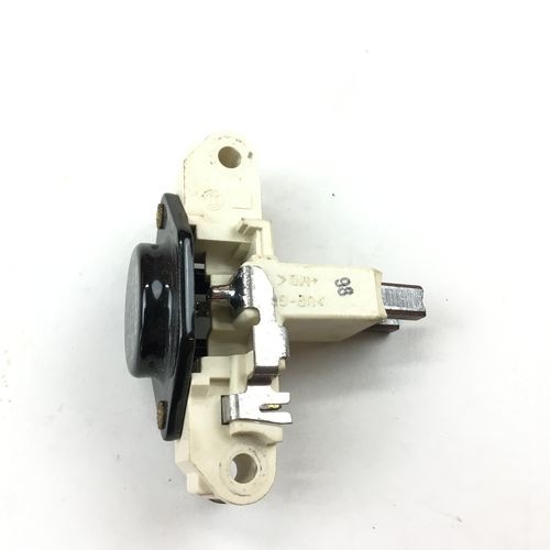 純正品　オルタネーター　ICレギュレーター　　ALFA155TS8V/2.5V6　　9950561　　9946659　　＊生産終了品