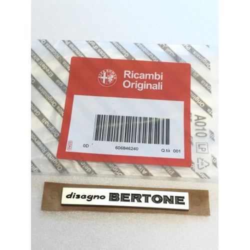 純正品　バッジ　’BERTONE’　　(ベルトーネ)　　60684624　　ALFA　GT(937)