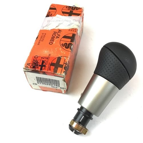 純正品　シフトノブ　　ALFA147　セレスピード用　735292780