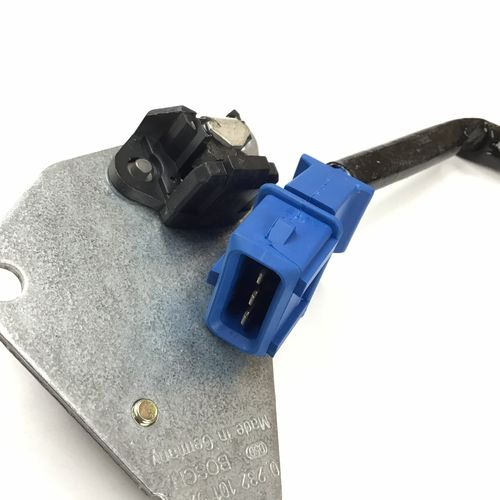 純正品　カムシャフトセンサー　ALFA145/155　2.0TS16V、FIAT　バルケッタ　など　　7777344