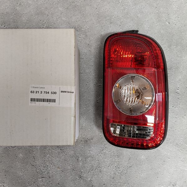 純正品　テールランプ右　左ハンドル用　BMW MINI(R55)