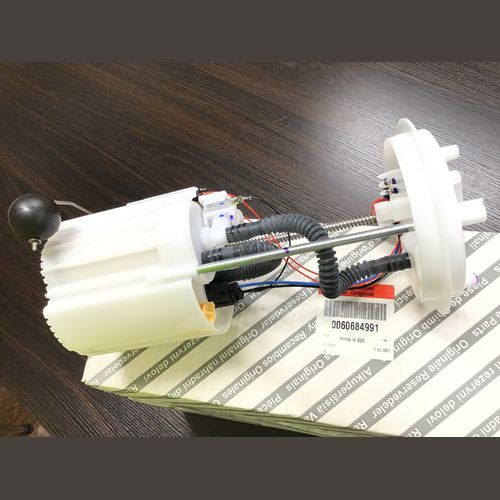 純正品 フューエルポンプユニット ALFA156/GT 60684991 (要現品番号確認)