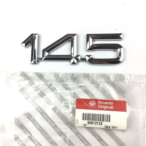 純正品　リアバッジ　145　（112ｍｍ×35mm)　　ALFA145　　60612132