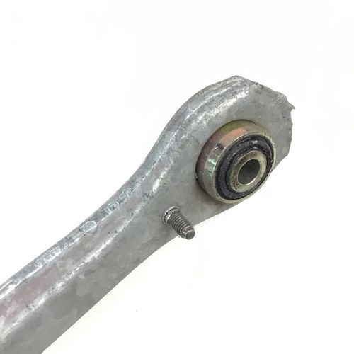 純正品 リア ロアパラレルアーム 前側(左右共通) ALFA164/LANCIA THEMA 82397427