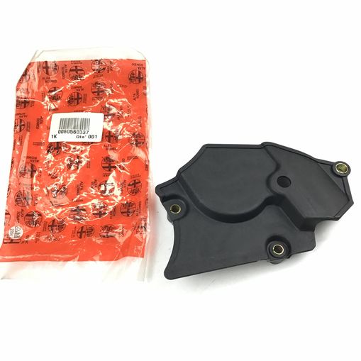 純正品　タイミングベルトカバー　下/後側　ALFA　V6SOHC　155V6、gtv/spider（916）3.0V6　　60560377