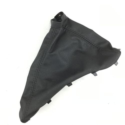 純正品 サイドブレーキブーツ ALFA156 中期(後期内装’01~'02) 156034065 *要車体番号にて確認