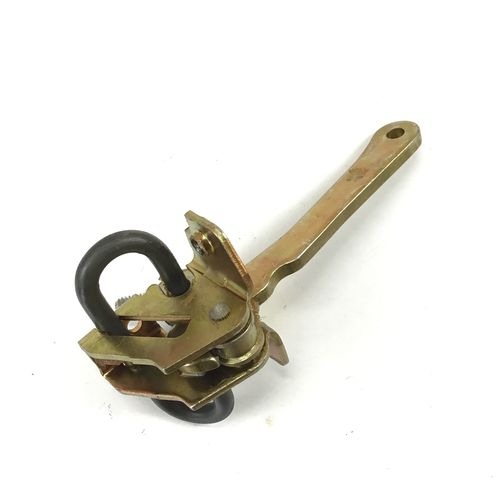 純正品　ドアチェック（ストッパー）　リア　左右共通部品　LANCIA　DELTA(831)　　82477019